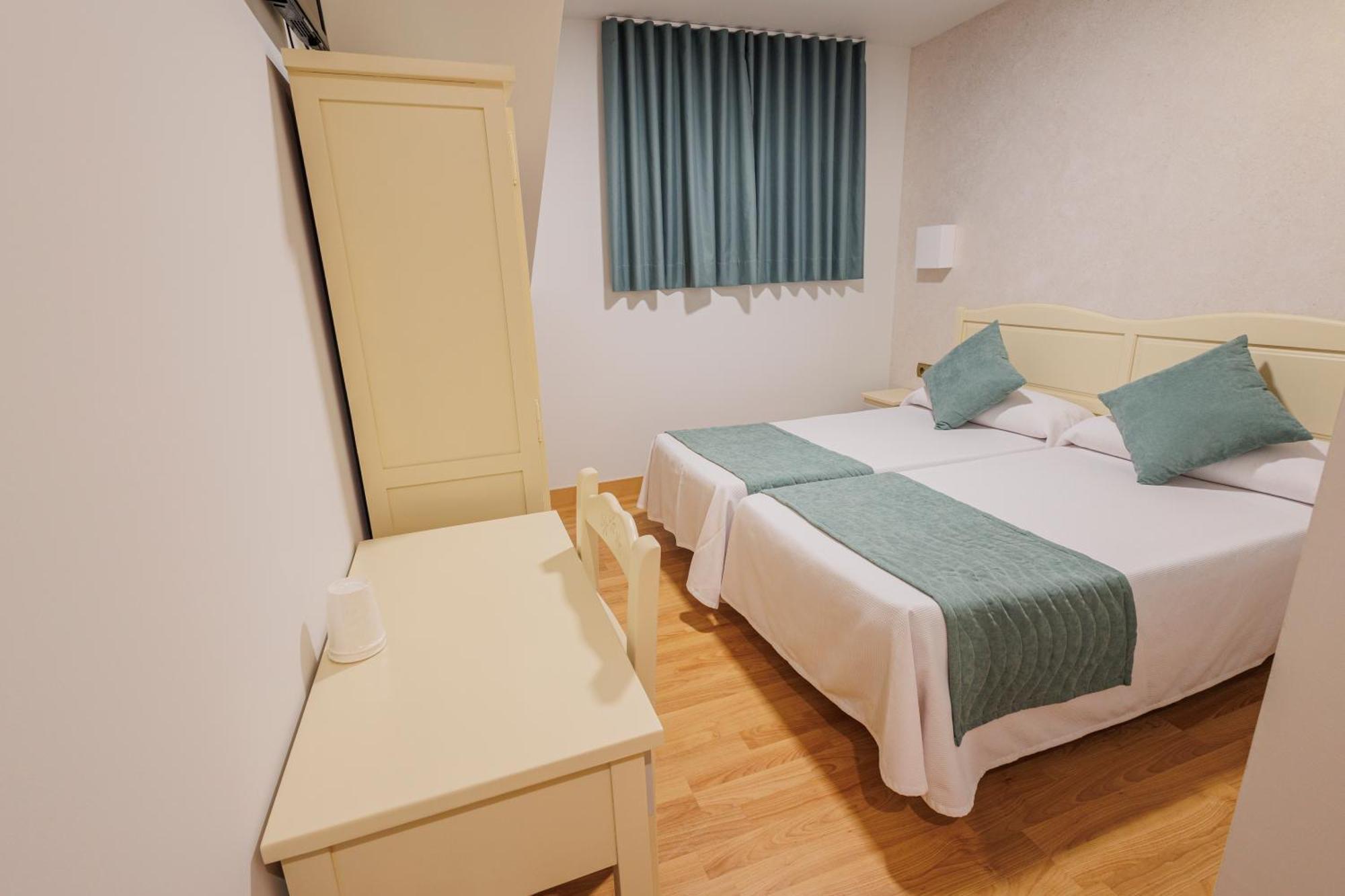 Hotel Pattaya Mocejón Kültér fotó