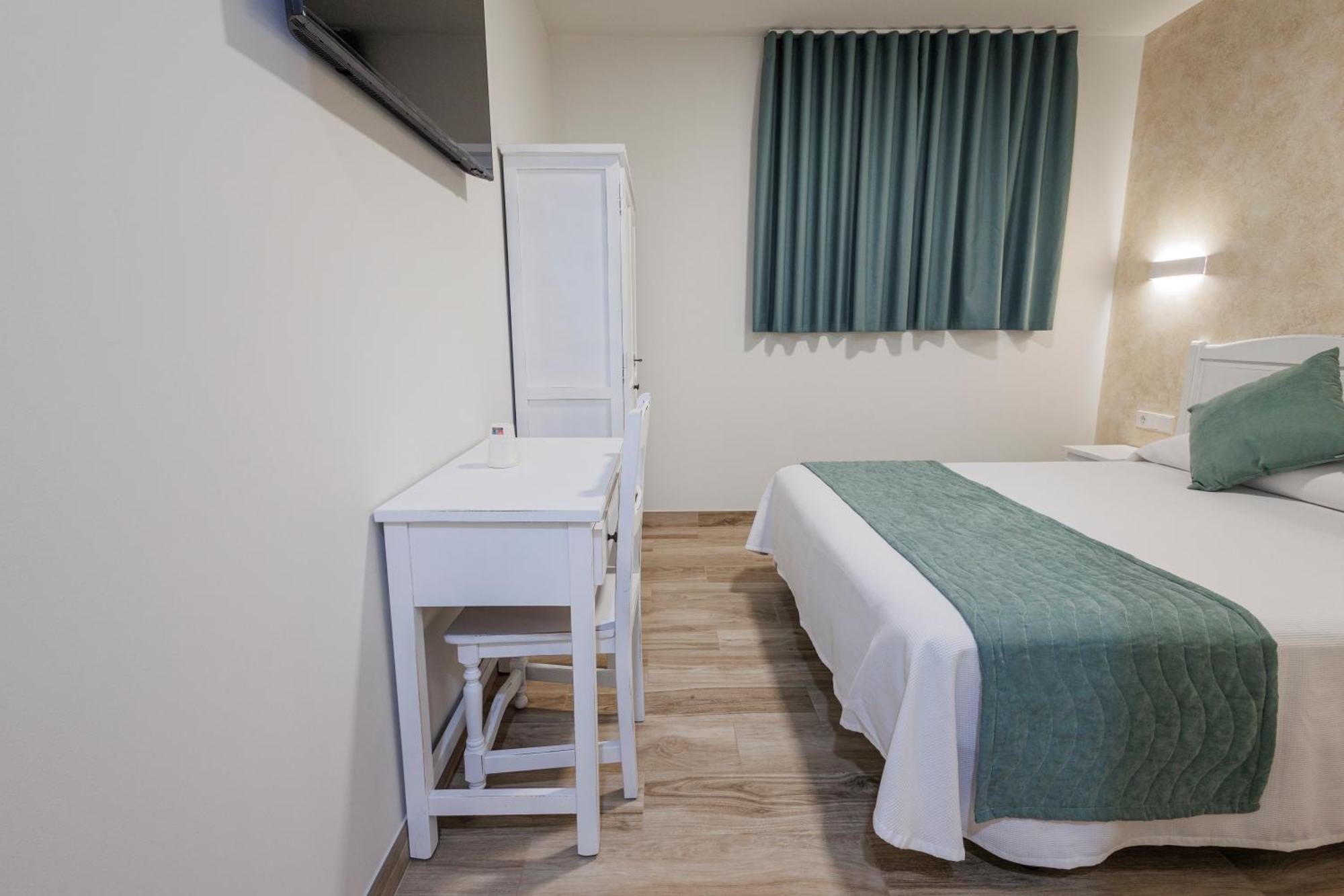 Hotel Pattaya Mocejón Kültér fotó